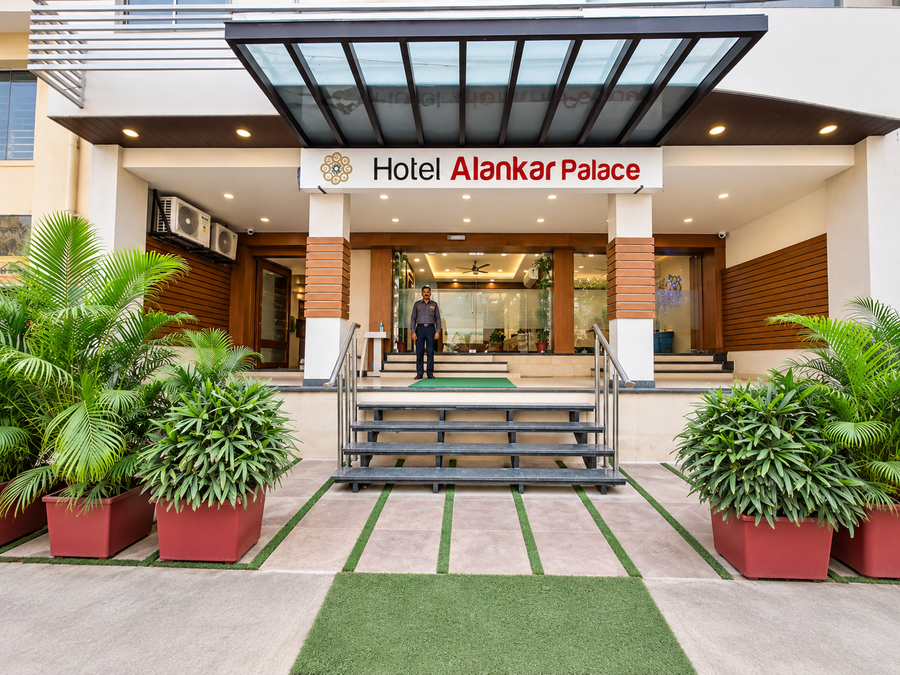 hotel alankar palace
