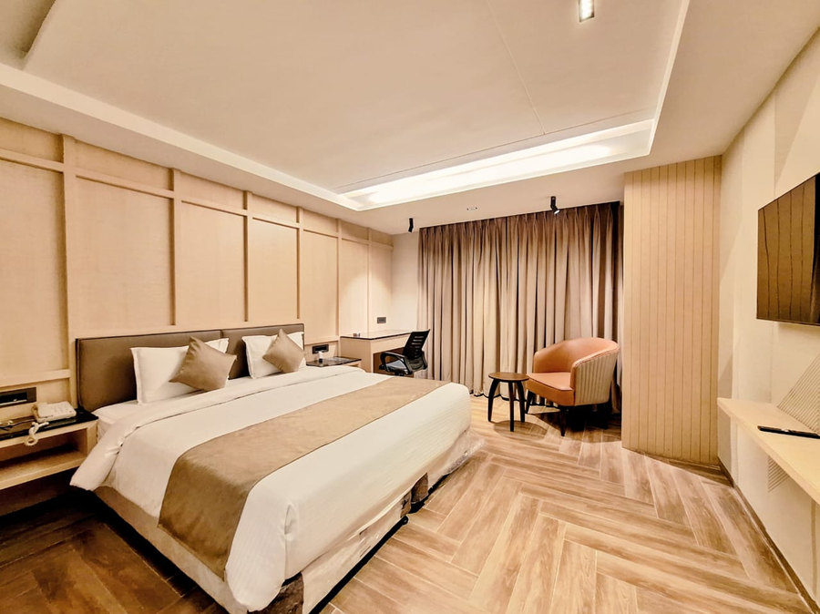 hotel tilak bhopal