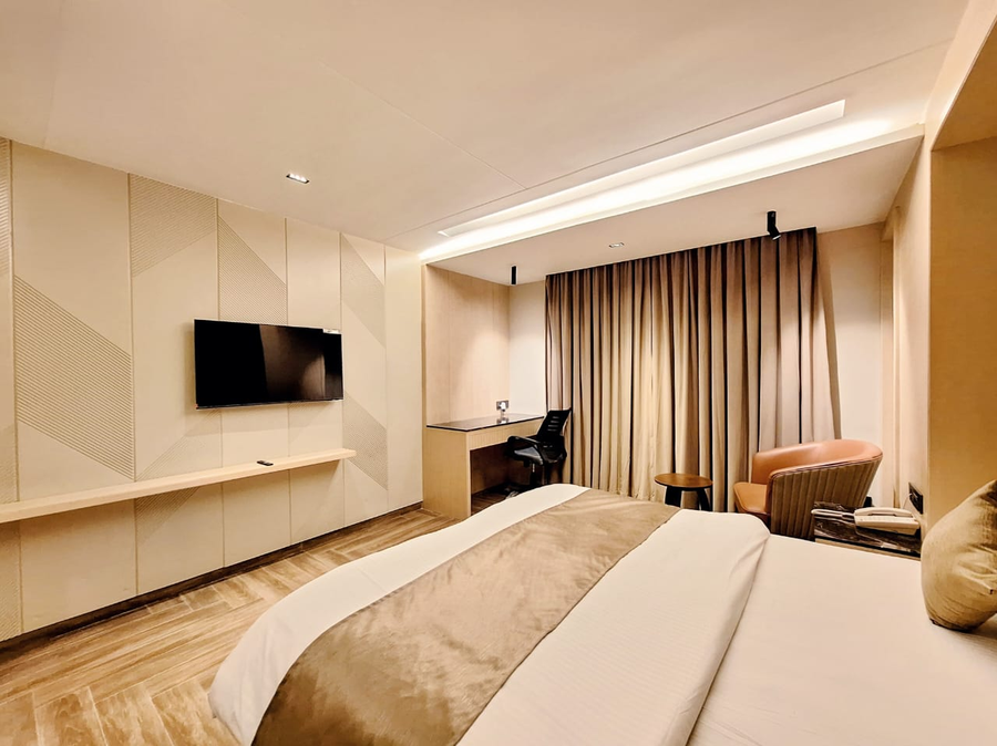 hotel tilak bhopal