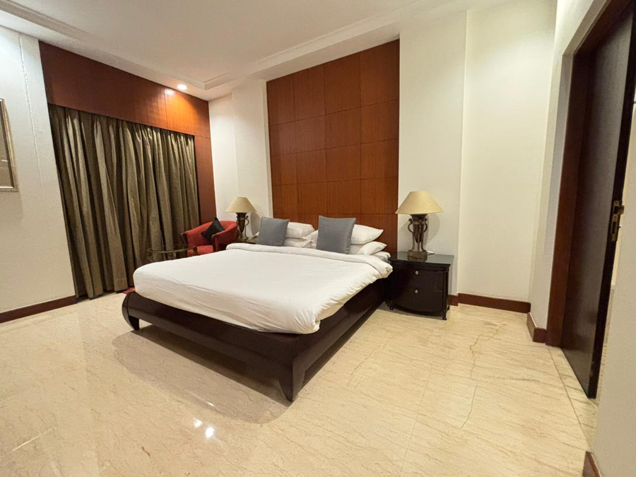 the hans hotel new delhi