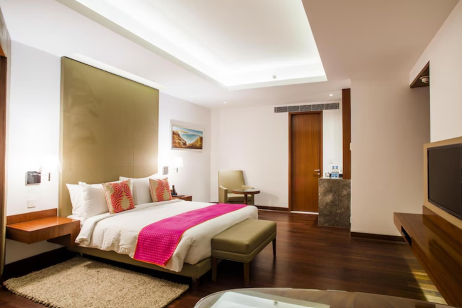 the hans hotel new delhi