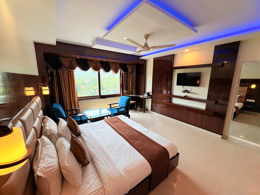 hotel crystal ganga heights