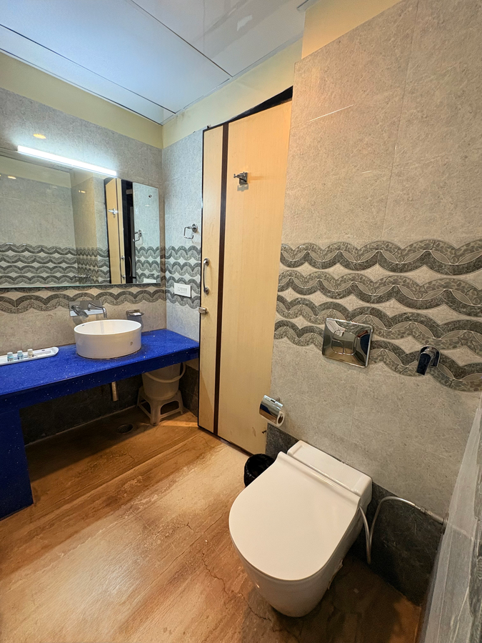 hotel crystal ganga heights