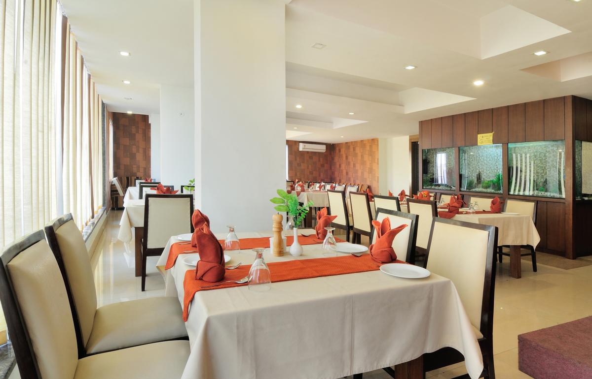 Hotel Madhuban,Devpura,3 star