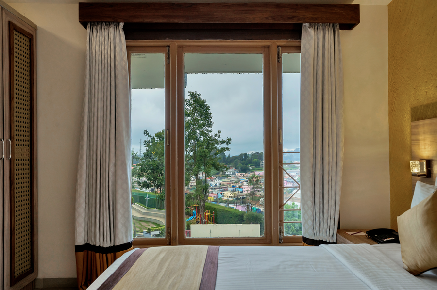 sterling ooty fern hill