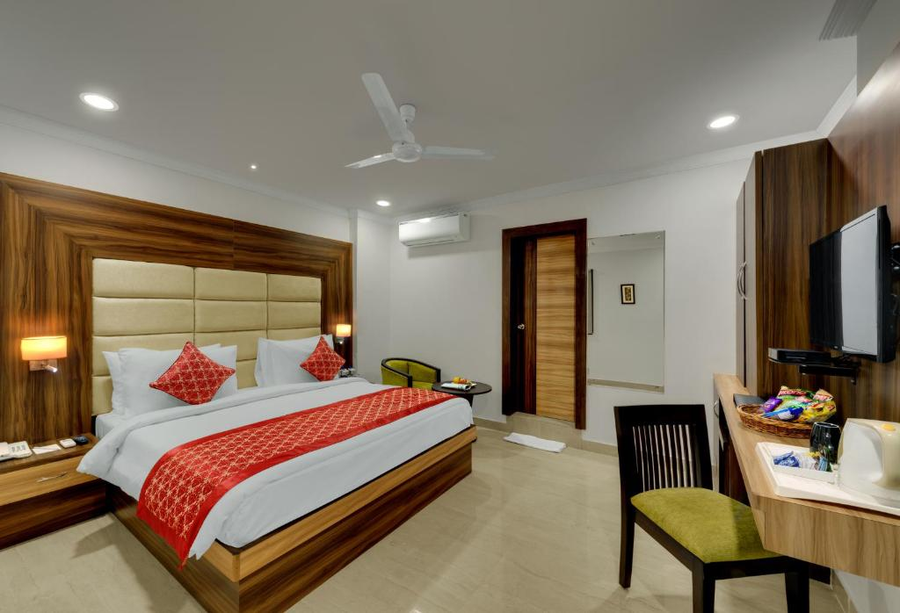 Avins Beacon,Ashok Nagar, Udaipur,3 star