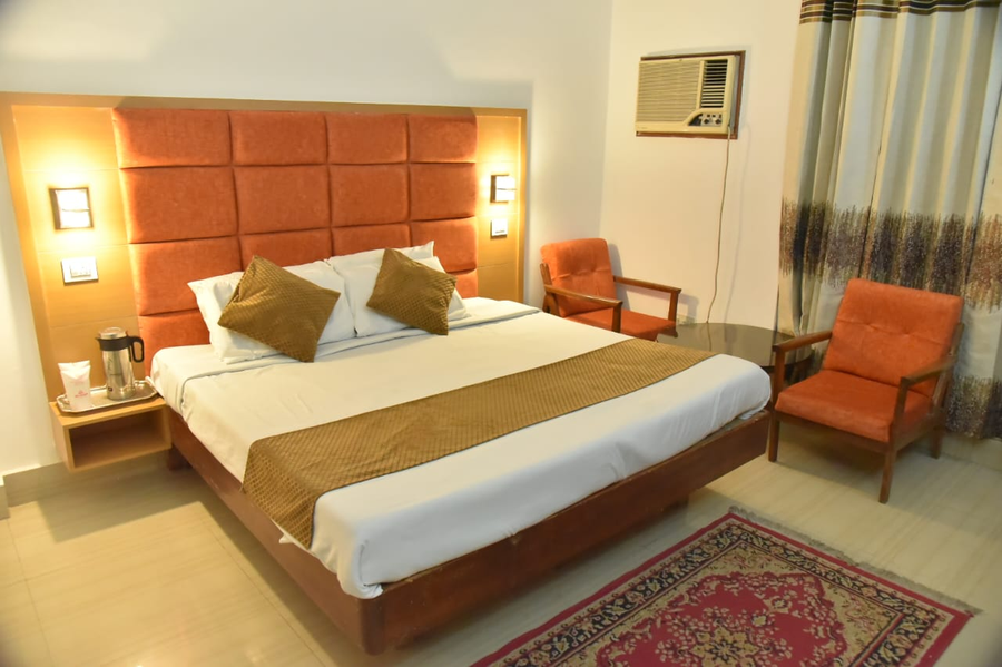 hotel atul regency