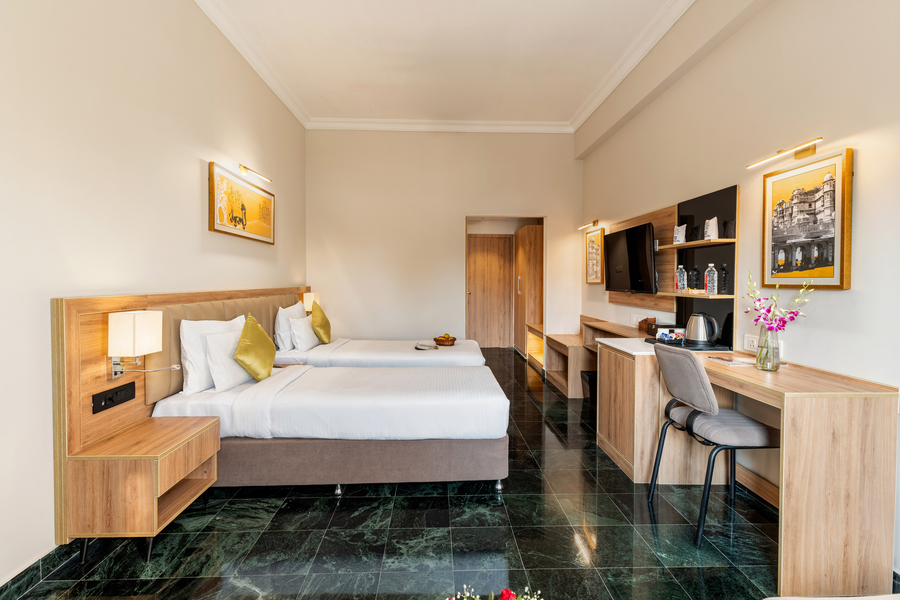 hotel vishnupriya