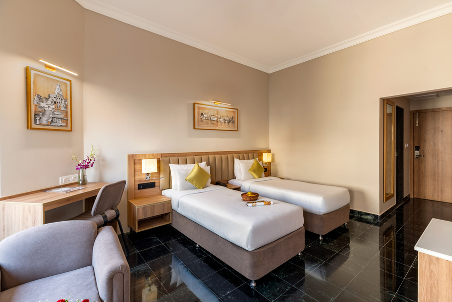 hotel vishnupriya