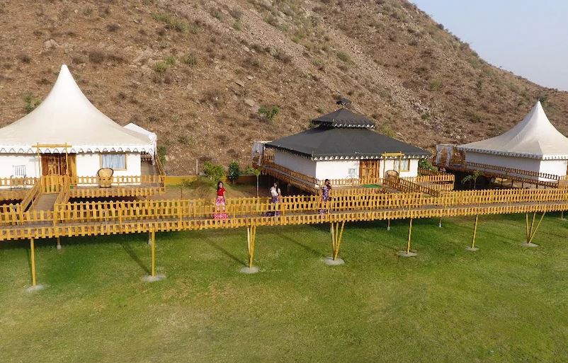 Serene Aravali Resort,Pushkar Lake,5 star