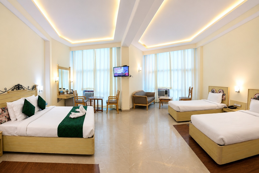hotel devi grand