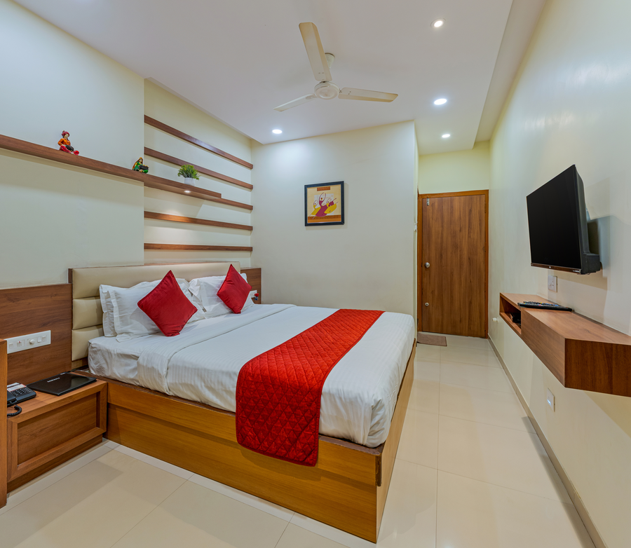 hotel sai deluxe sangli