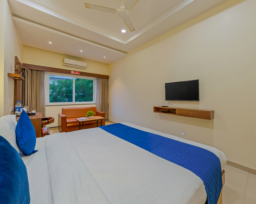 hotel sai deluxe sangli