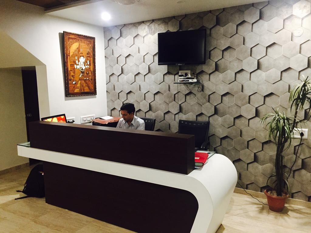 hotel bhakti rajkot