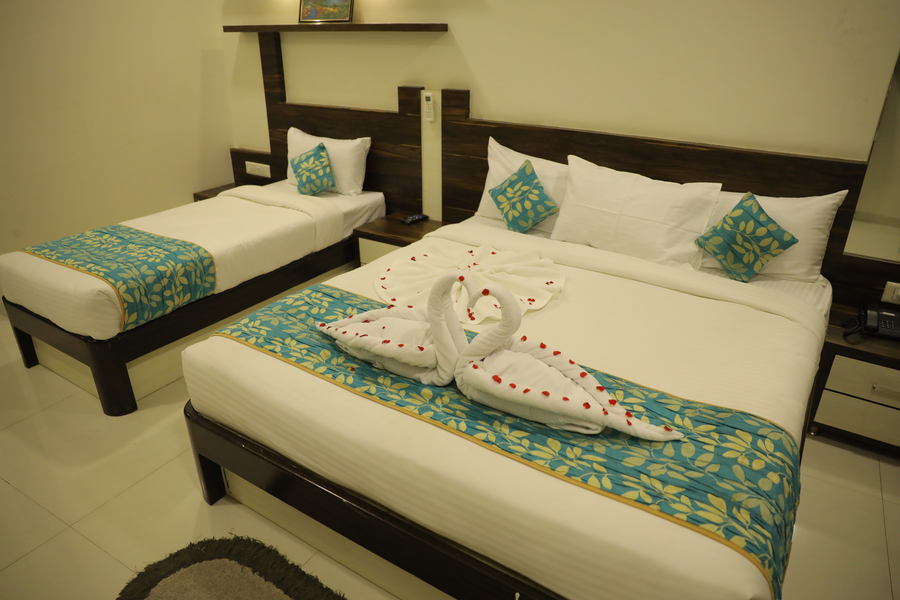 hotel shashinag residency