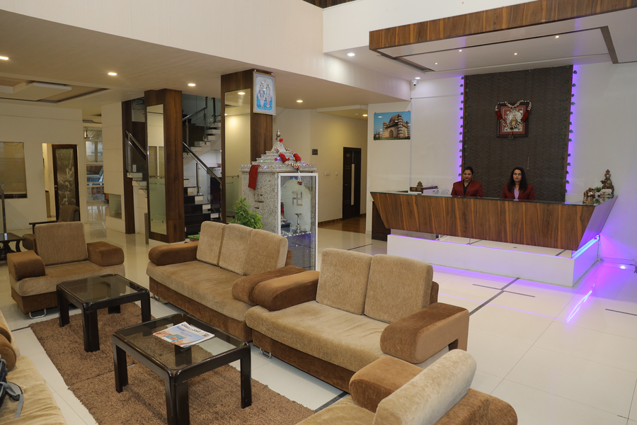 hotel shashinag residency