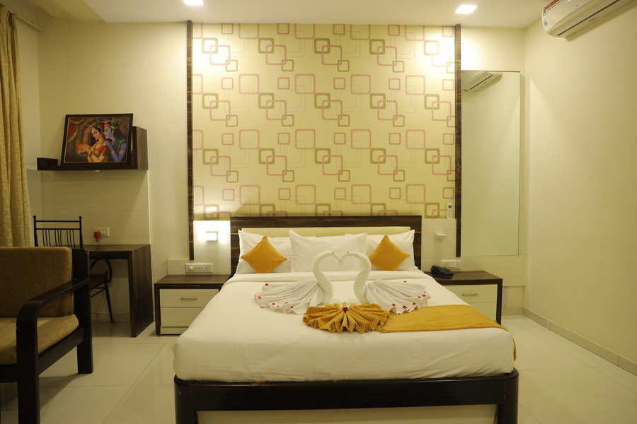 hotel shashinag residency