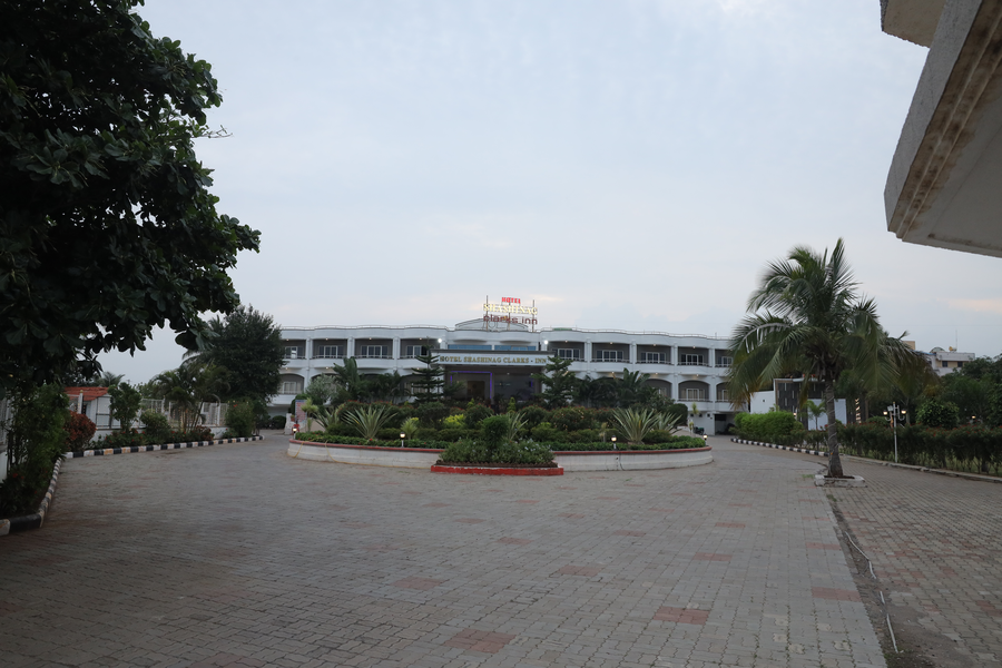 hotel shashinag residency