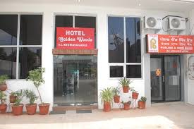 Hotel Golden Woods,Baba Bakala>>Amritsar,3 star