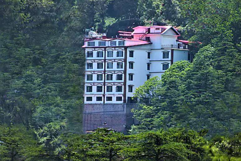 Hotel Dhroov,Lakkar Bazar,4 star