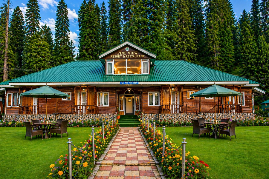 pine view resort gulmarg
