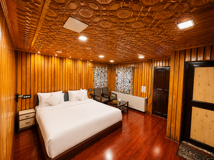 pine view resort gulmarg