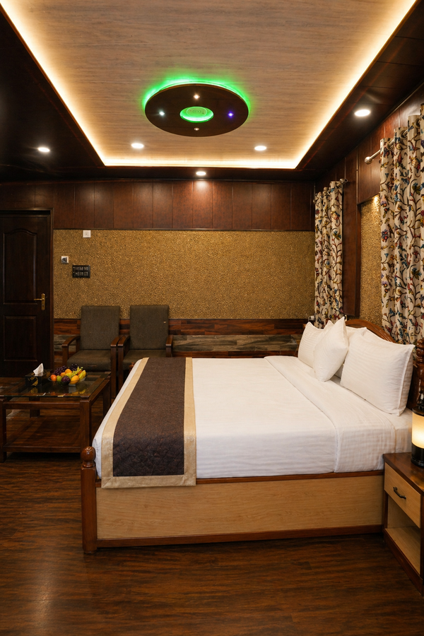 pine view resort gulmarg