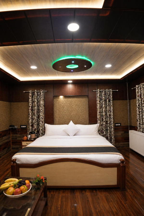 pine view resort gulmarg