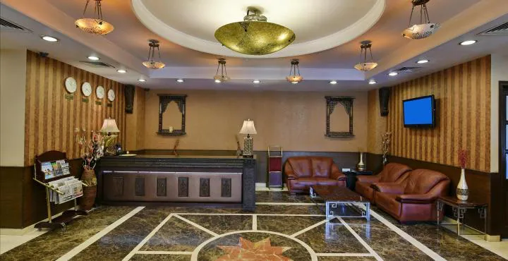 The Royal Retreat,Khelgaon,3 star