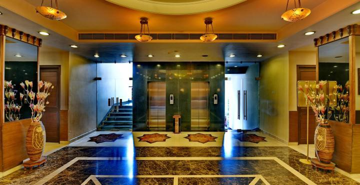 The Royal Retreat,Khelgaon,3 star