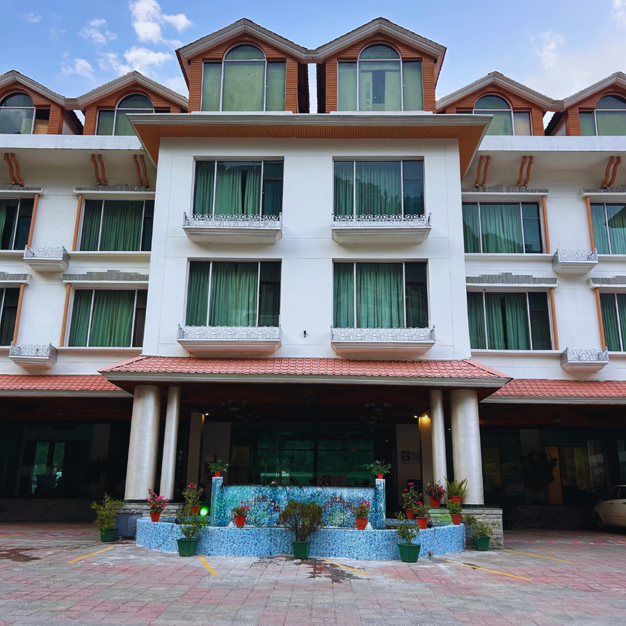 Mastiff Grand Manali Resort By Othpl,Baror,5 star