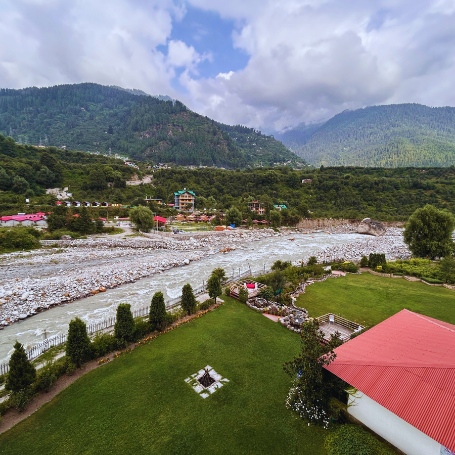 mastiff grand manali resort by othpl