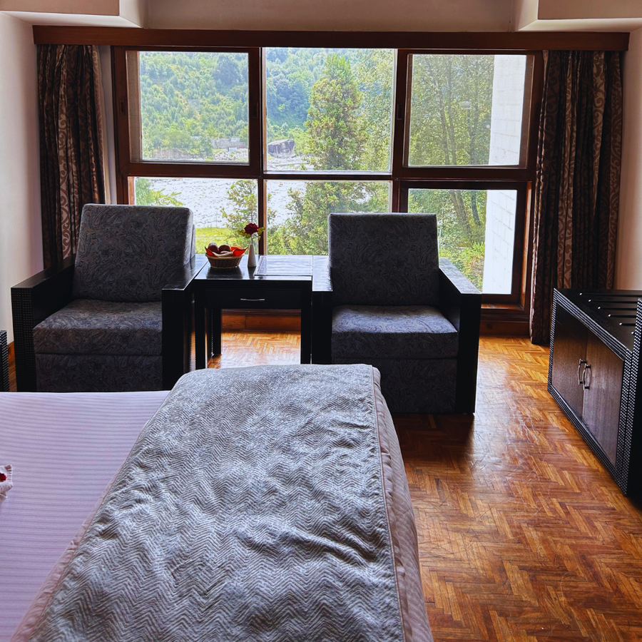 mastiff grand manali resort by othpl