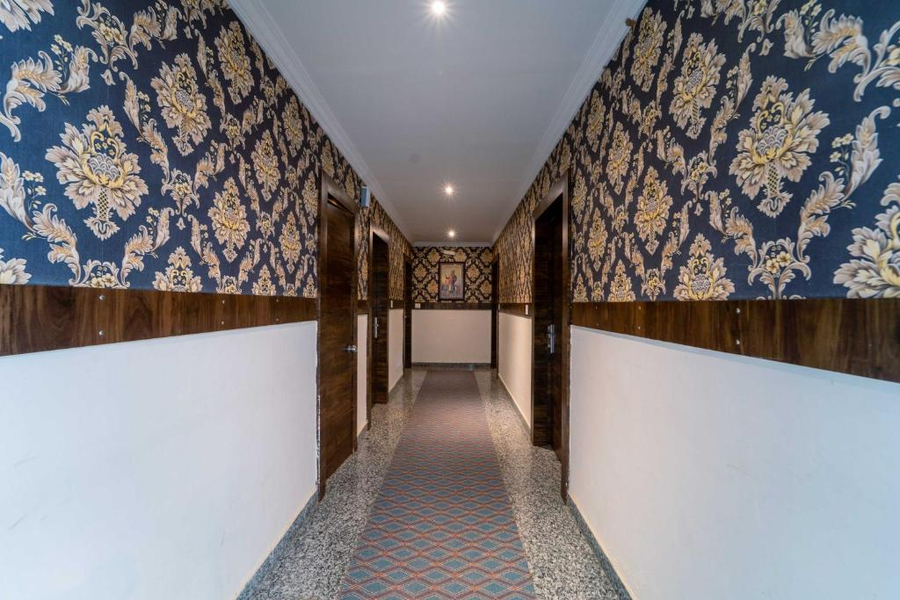 hotel vedic vista udaipur 4 km from lake pichola