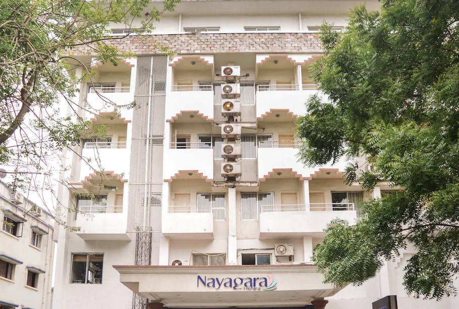 Nayagara Hotel