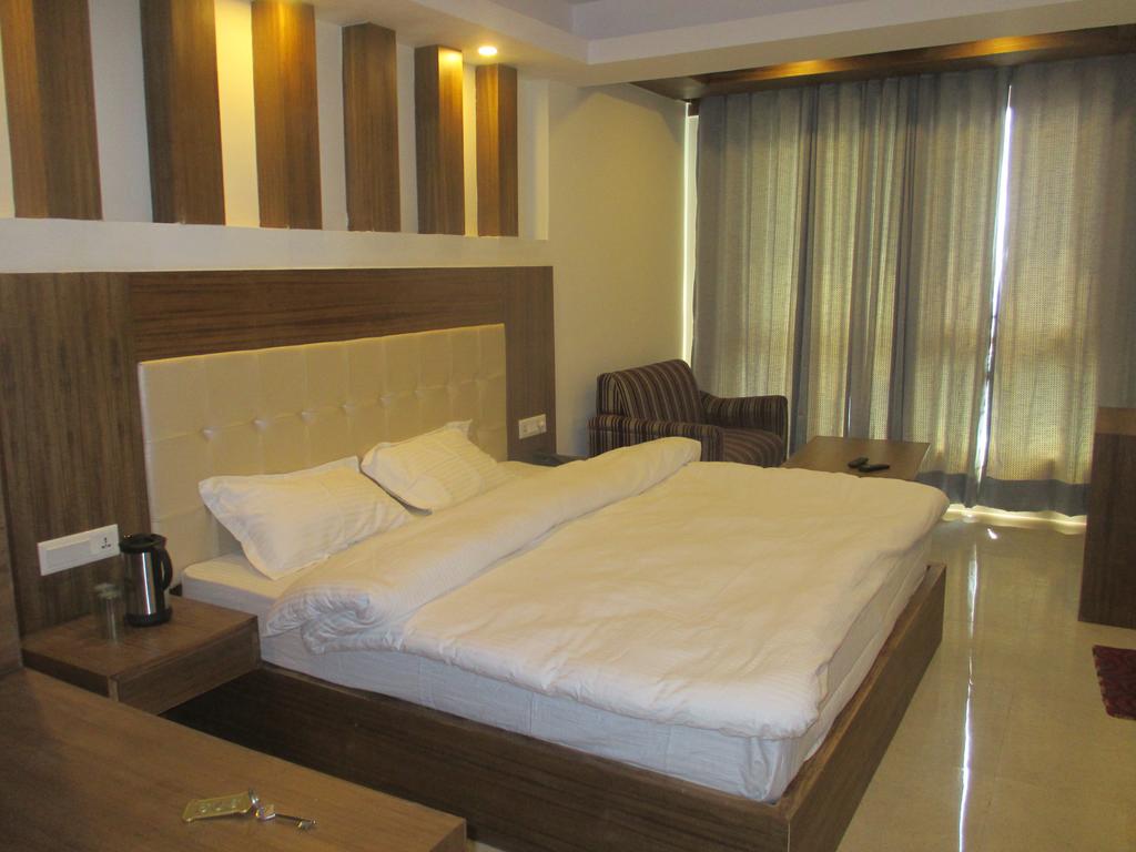 hotel samrat mussoorie