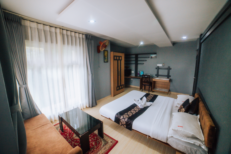the amarjeet hotel