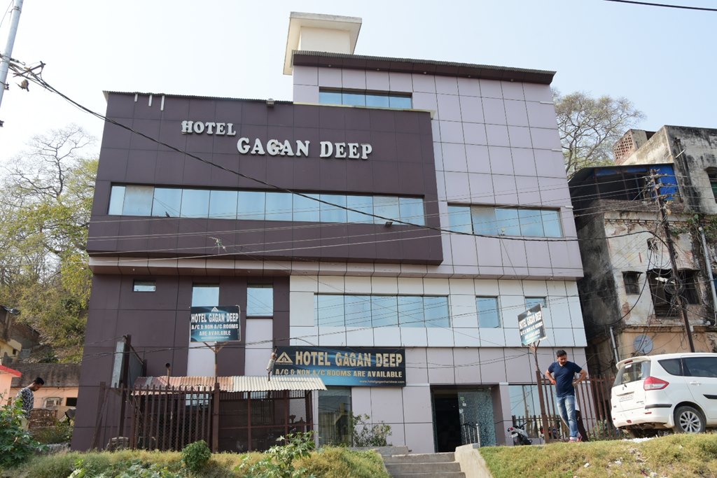 Hotel Gagan Deep