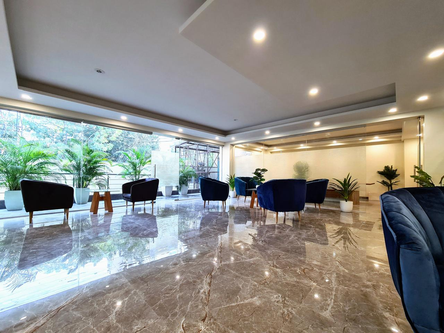 Hotel Golf View Suites,Golf Course Road,3 star