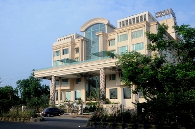The Grand Mehfil,,4 star