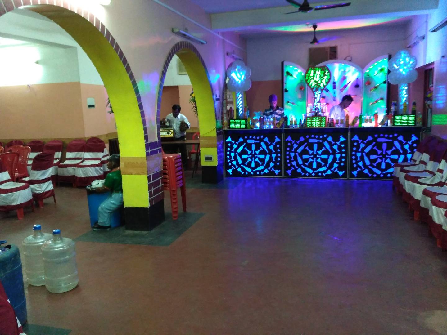 Hotel Happy Palace,Bala G Colony Road No 7 Bhusanda, Manpur,3 star