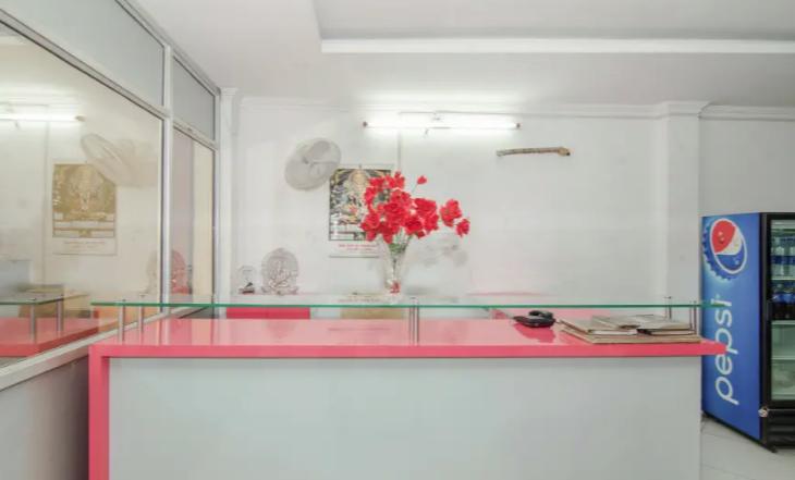 Hotel Parag Inn,Lda Colony,3 star