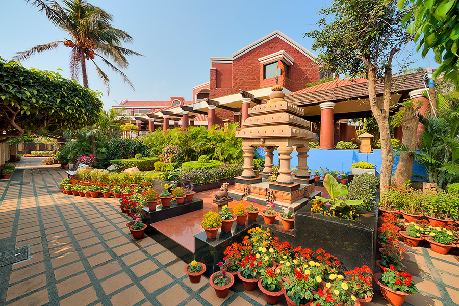 Mayfair Heritage, Puri,Chakra Tirtha Road,4 star