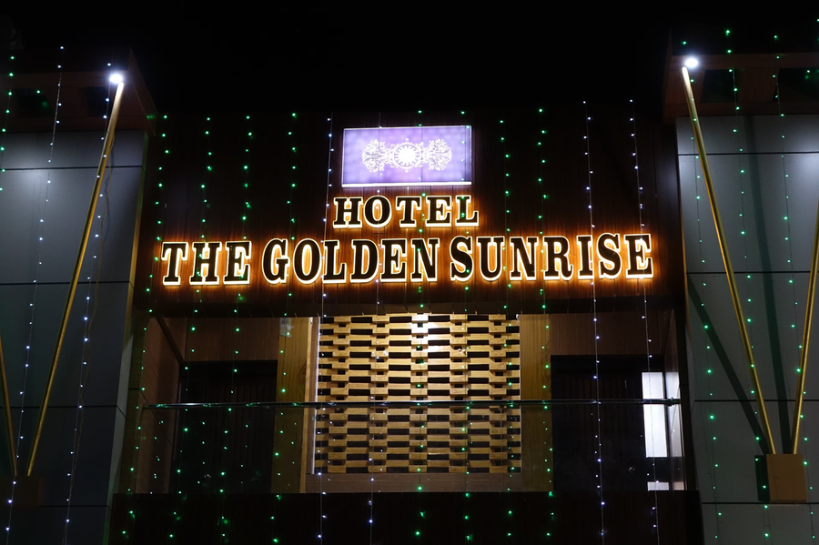 hotel the golden sunrise