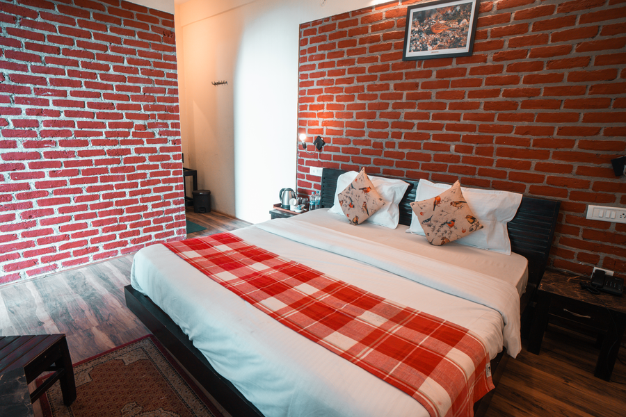 hotel aranya virasat
