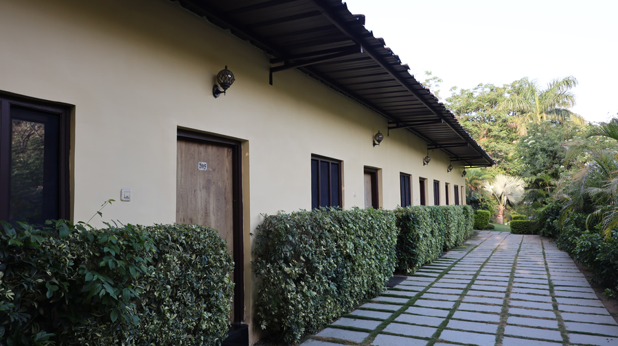 hill n you a boutique garden resort