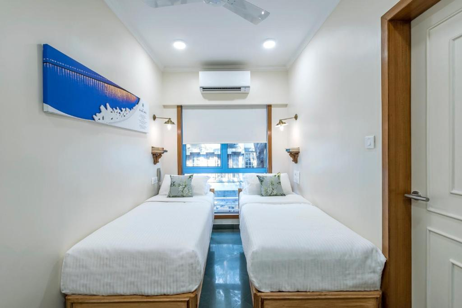hotel kemps corner