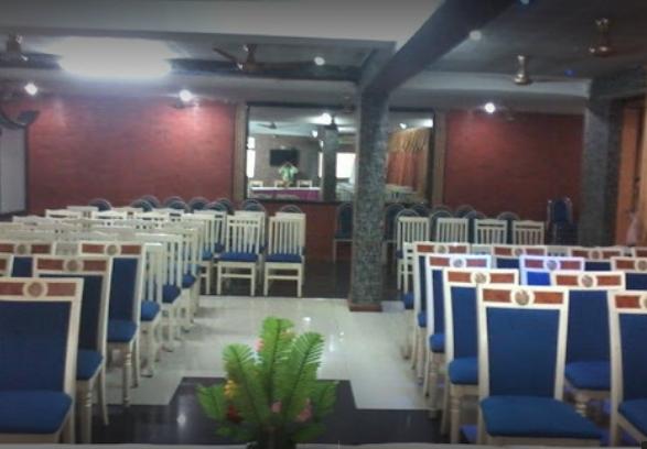 Rahul Deluxe,India>>Nagpur,3 star