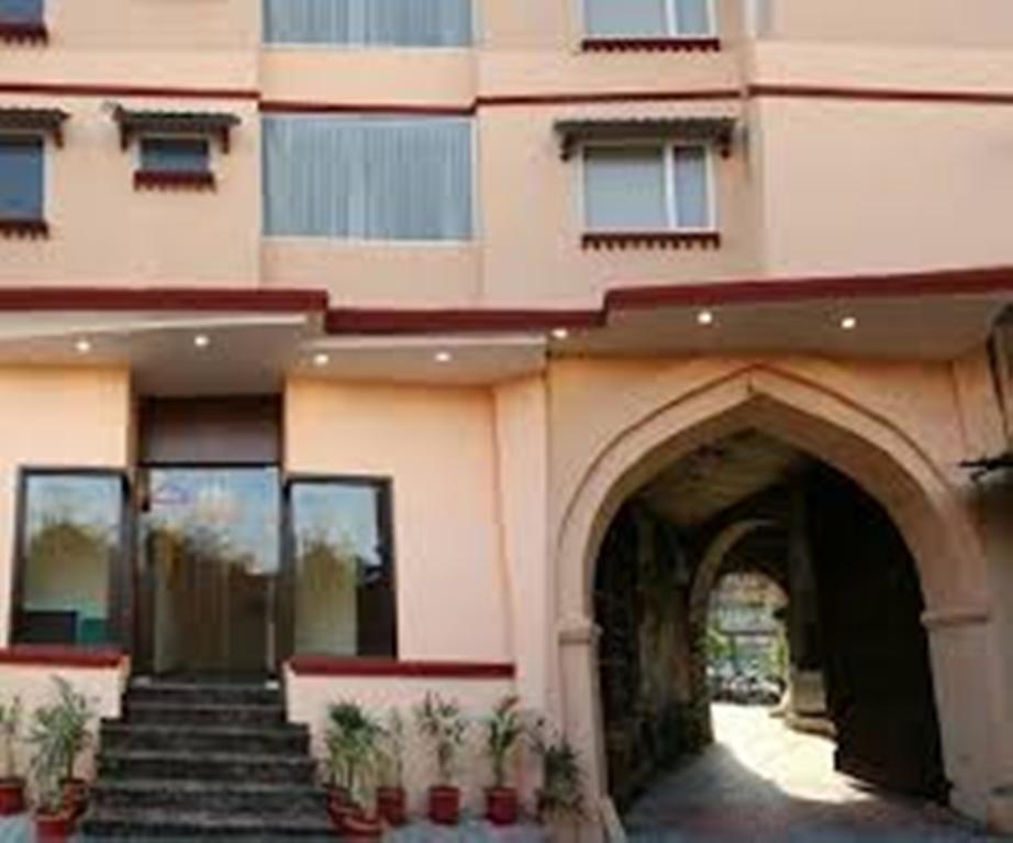 Hotel Temple Inn,Baba Bakala>>Amritsar,3 star