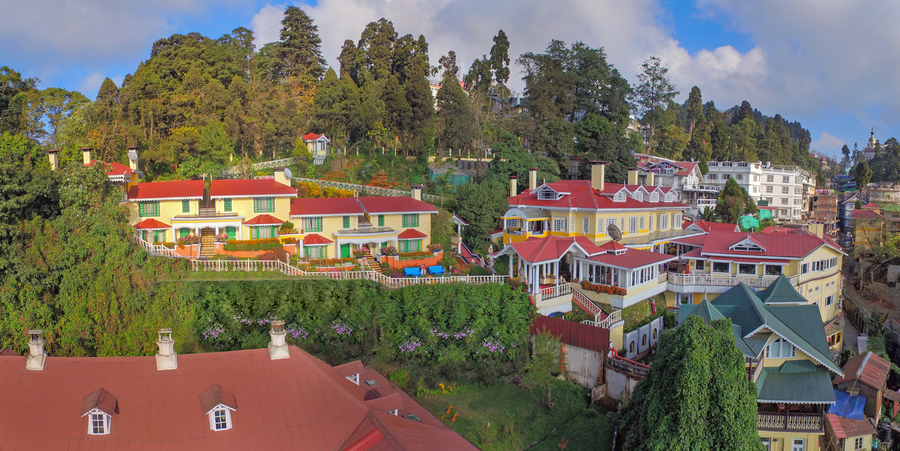 Mayfair Hill Resort,Mall Road,4 star